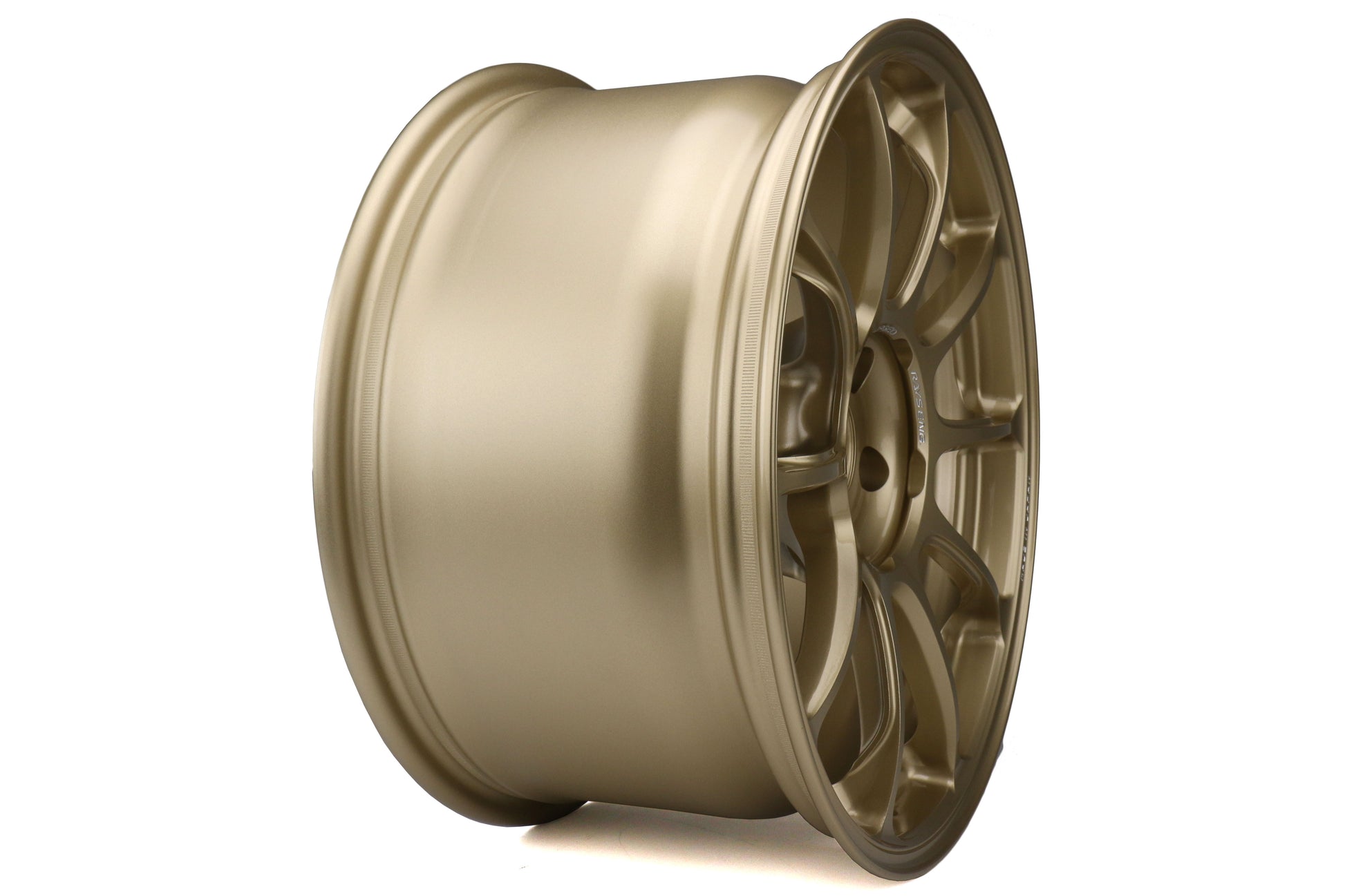 VLKWKZX38EZ Volk ZE40 Gold 18x9.5 +38 Face 2 - 2015+ WRX / 2015+ STI,