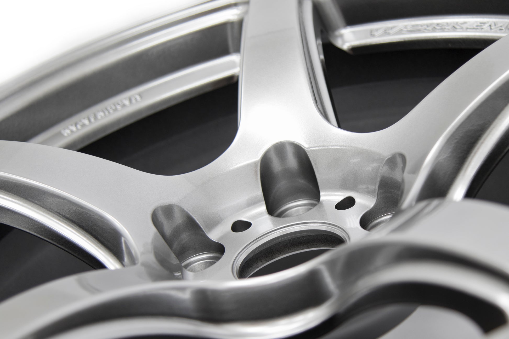 WORWT5R199535YGSL WORK Wheels Emotion T5R 19x9.5 +35 5x114.3 Glow Silver - 2015+ WRX / STI,