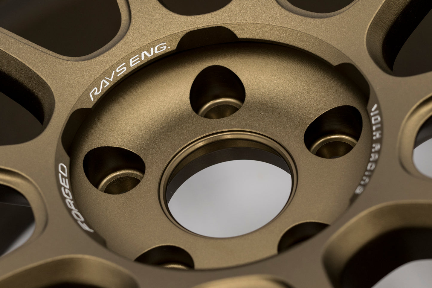 VLKWKZX38EA Volk ZE40 Bronze 18x9.5 +38 Face 2 - 2015+ WRX / 2015+ STI,