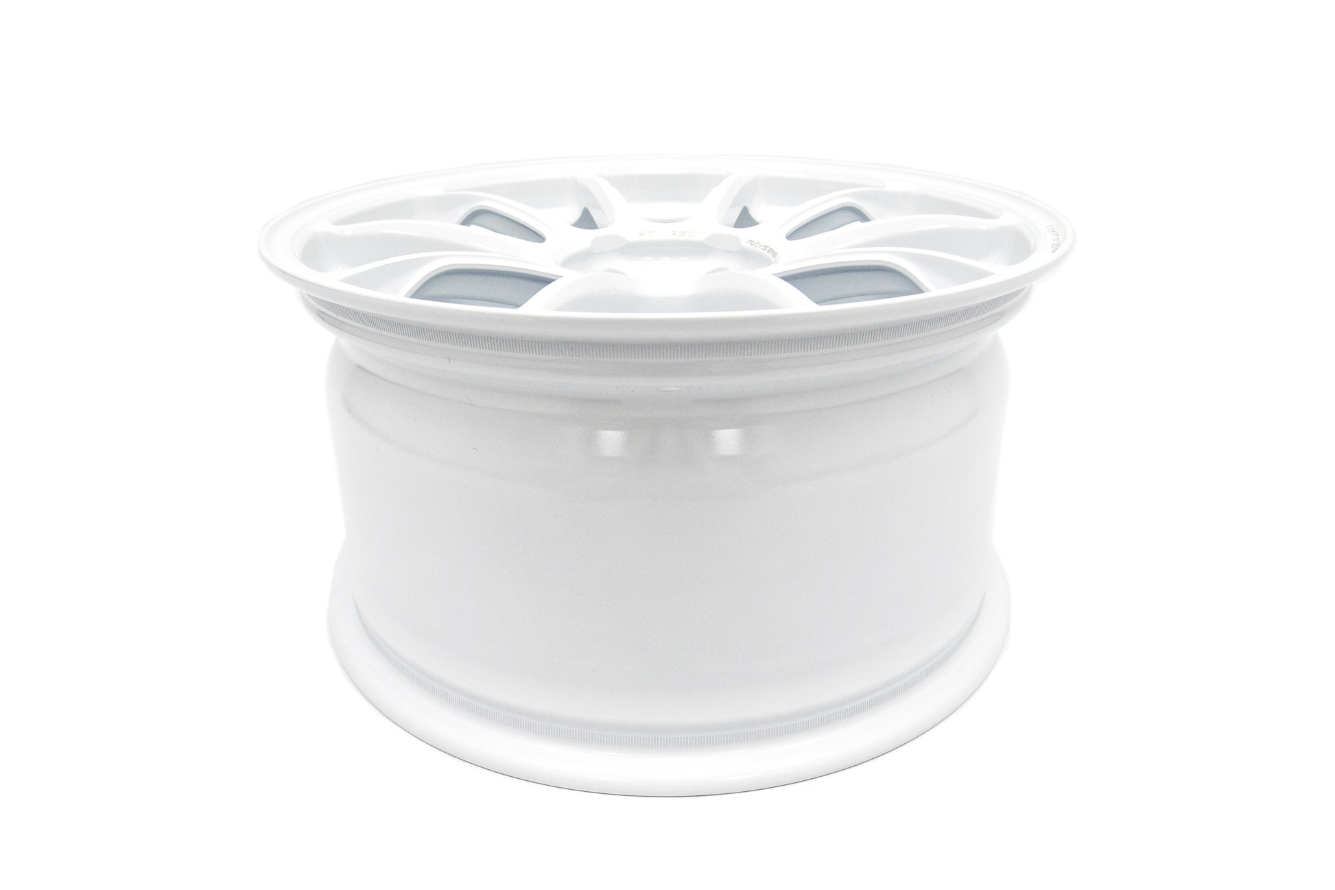 VLKWKZX43DDW Volk ZE40 Dash White 18x9.5 +43 - 2013+ FT86 / 2014+ Forester x4,