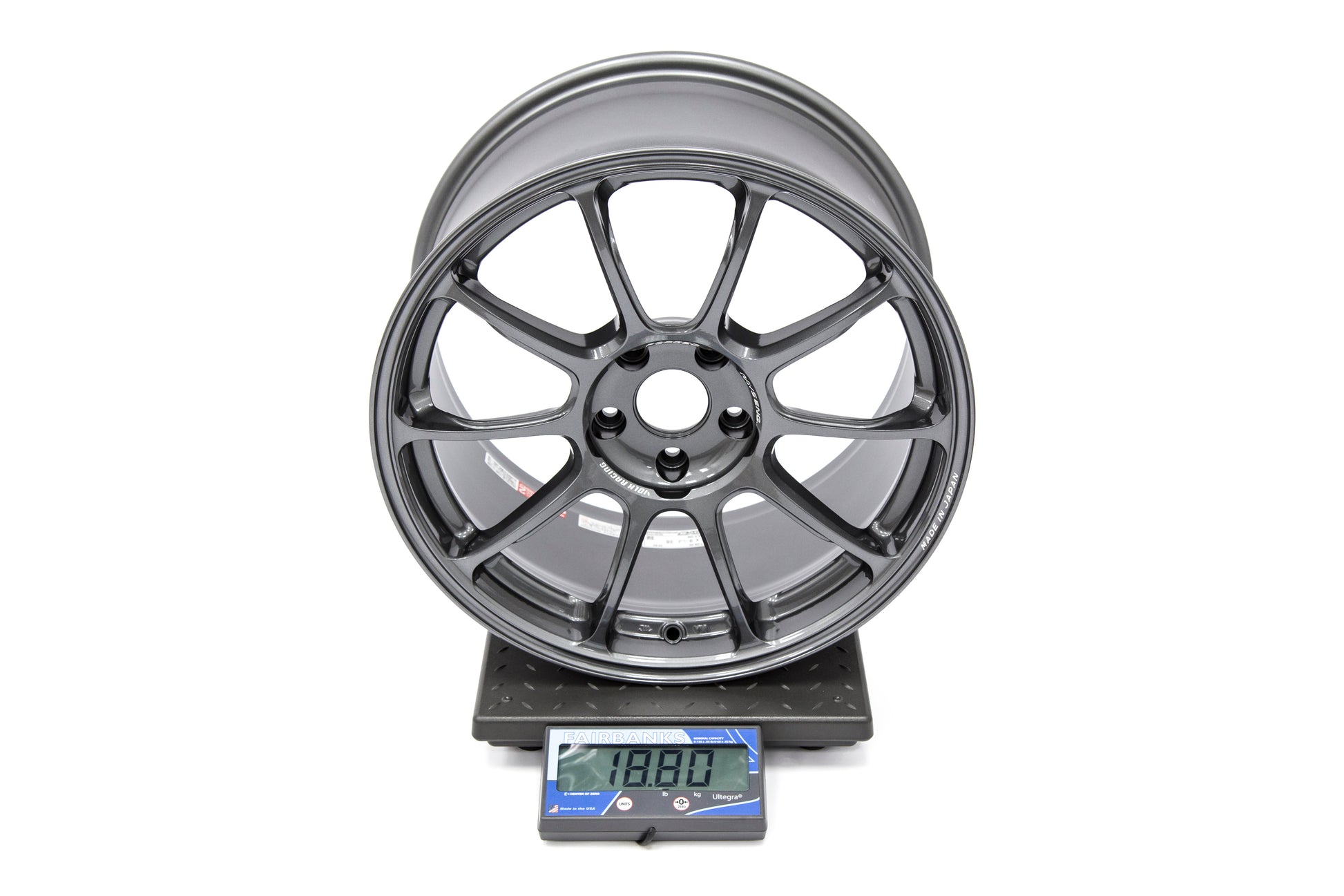 VLKWKZX38EG Volk ZE40 Gunmetal 18x9.5 +38 - 2015+ WRX / 2015+ STIx4,