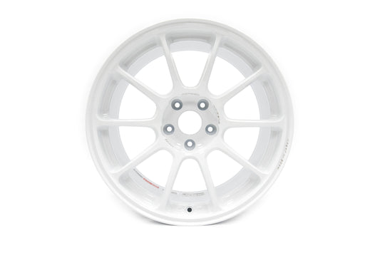 VLKWKZX43DDW Volk ZE40 Dash White 18x9.5 +43 - 2013+ FT86 / 2014+ Forester x4,