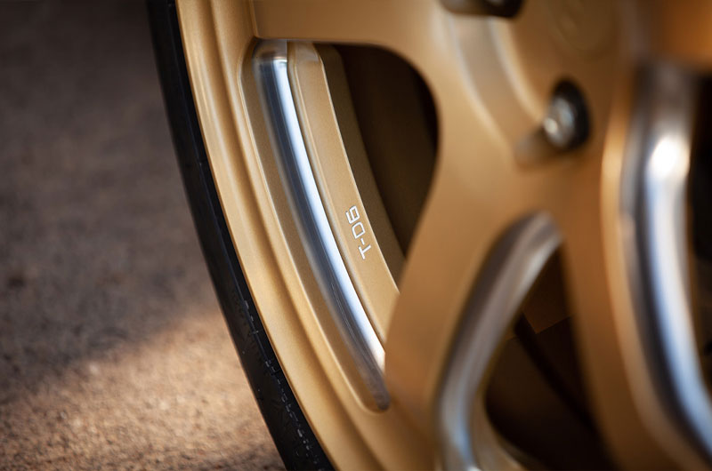 COB8W4625S COBB Tuning Titan7 T-D6 COBB Edition 18x9.5 +40 Cyber Gold Wheels - 2015-2021 Subaru WRX & STI,